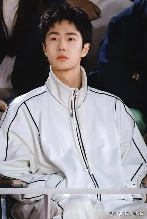 王一博:谣言与真相间的专注前行者|乐器|综艺节目|天天向上|大陆综艺