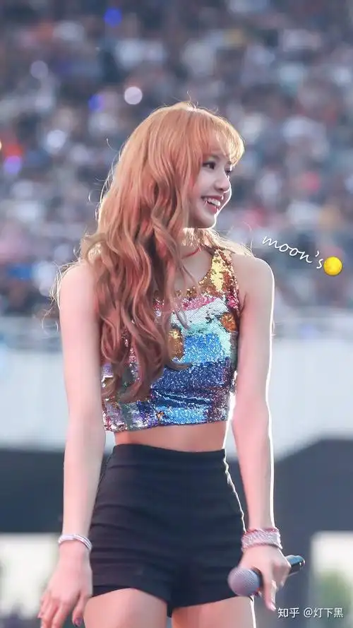 blackpink的lisa的身材在女团中是什么水平? - 知乎