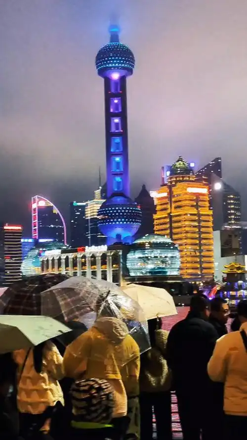 上海夜景介绍:美丽的浦江,迷人的夜景