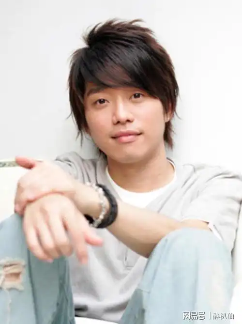 退学替家人还债一首歌红遍大江南北张栋梁为何在巅峰时隐退