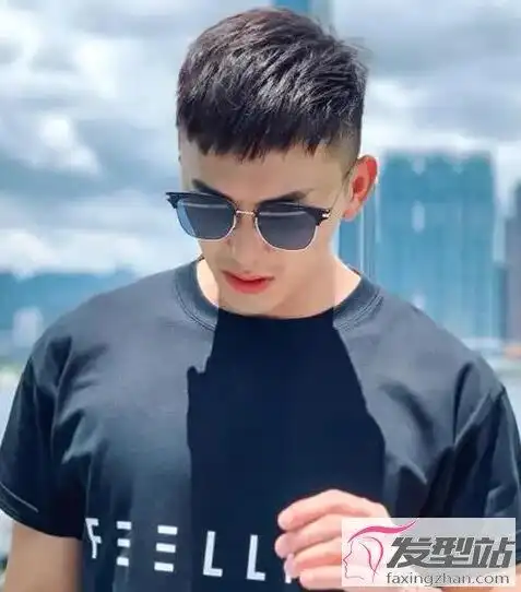男生盖头发型怎么剪清爽利落潮男都这样剪