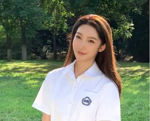 嫖娼"选妃"睡粉丝,娱乐圈男星的落幕,终究都逃不过一个色字_吴亦凡