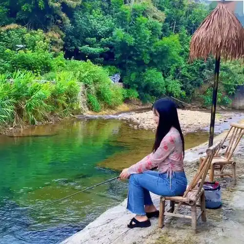 感受山野慢生活住进山涧森林里享2大2小营养早餐农庄美食公共汤泉泡池