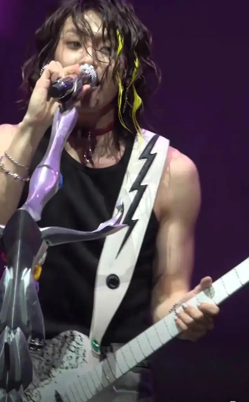 这个肌肉.#小鬼王琳凯 #小鬼 - 抖音