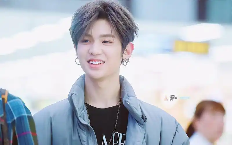 【justin黄明昊】"姐姐~我是世最甜吗?"甜贾宝贝来一发