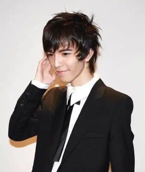 身高不足165的男明星李连杰郭敬明上榜最后一位仅128