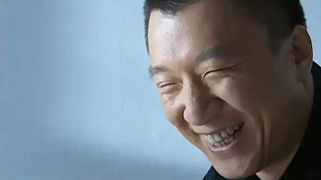 征服:刘华强全剧唯一一次大笑,这笑容却无比瘆人,不寒而栗!