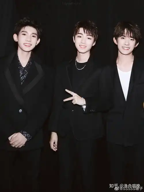 你有那些珍藏的tfboys团图照