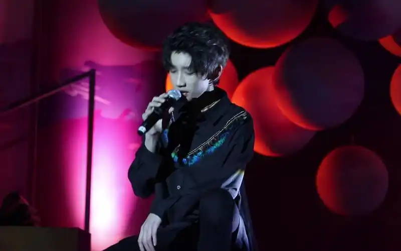 【tf家族 星期五练习生上海场】陈泗旭 街舞少年