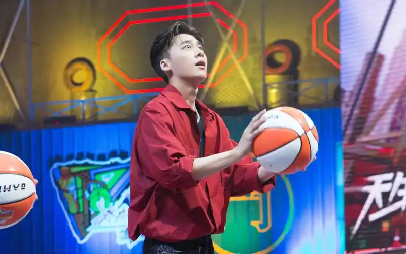 【李易峰】《我要打篮球》相关专访及花絮合集