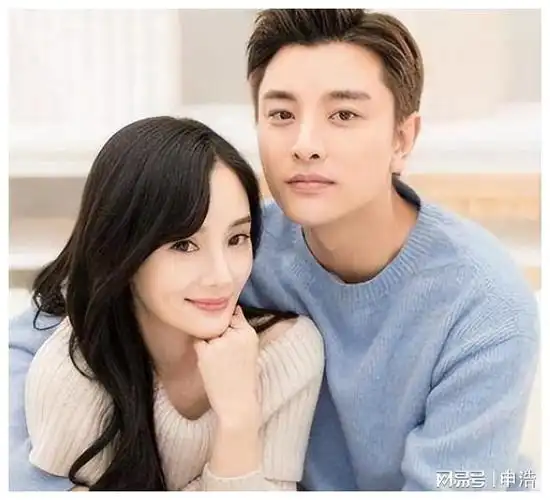 李小璐:被骂五年,现在曝出和贾乃亮穿情侣装,两人要复合了吗