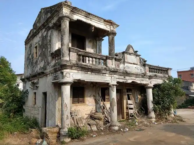 金门,是个值得走一趟的地方,富含著人文,历史,及战争史迹资源,可惜去