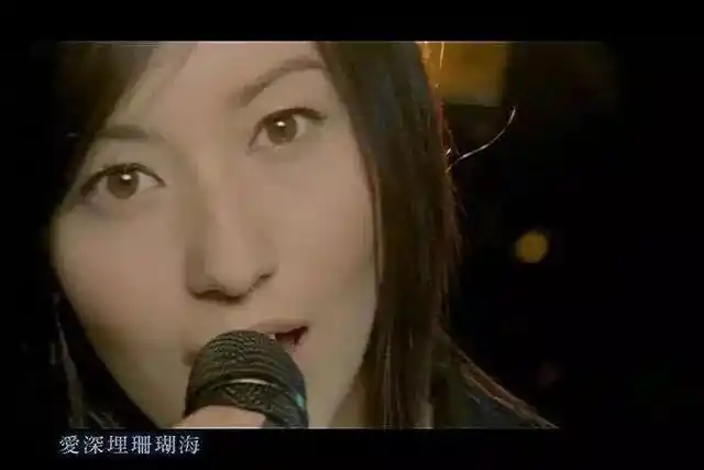 还记得那些年周杰伦mv女主角吗,很多初恋脸,隐藏不少当红明星