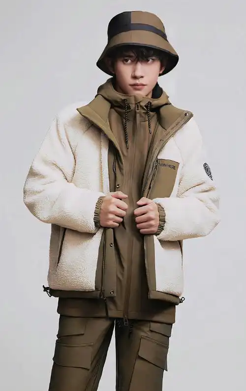 易烊千玺代言波司登##四字 易烊千玺 yyqx 四字弟弟