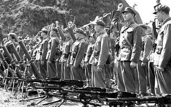 中越战争50军投降中越战争牺牲多少战士