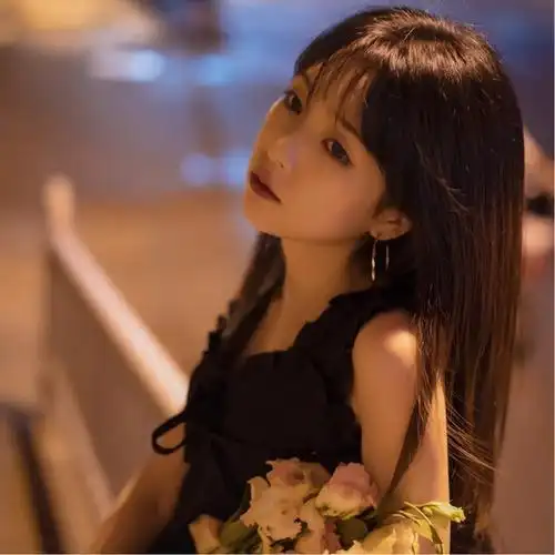 想一个人的头像女 高清好看唯美想念一个人的微信头像图片_女生头像