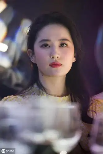 神仙姐姐刘亦菲,的确动人