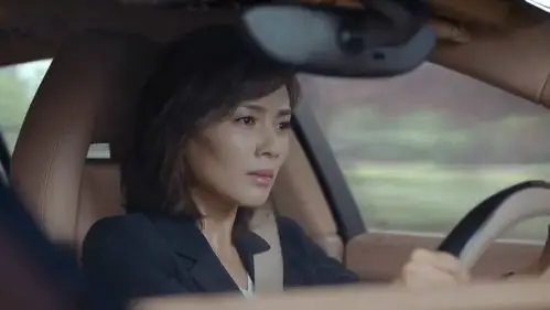 最近很热的电视剧《欢乐颂》,质量赶不上团队的好名声