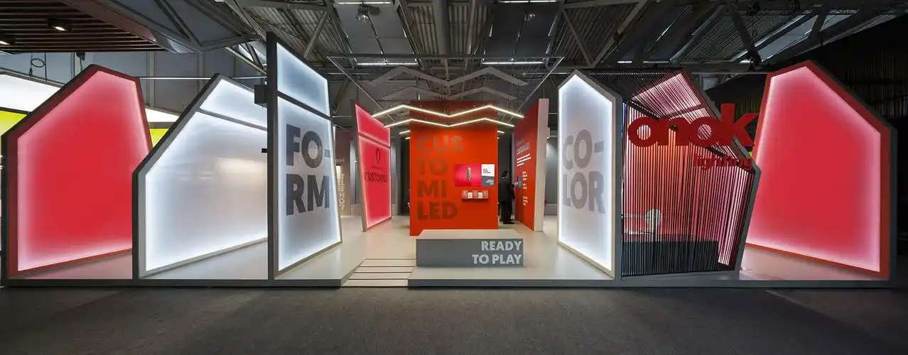 法兰克福照明展亮丽展位,德国 / masquespacio