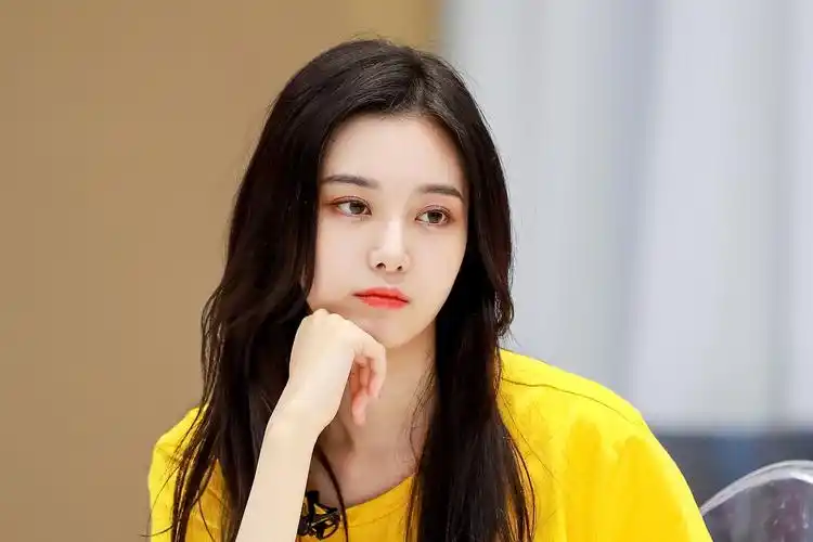 《创造营2020》第二赛段徐艺洋稳居第八 第三次公演获《怪女孩》中心