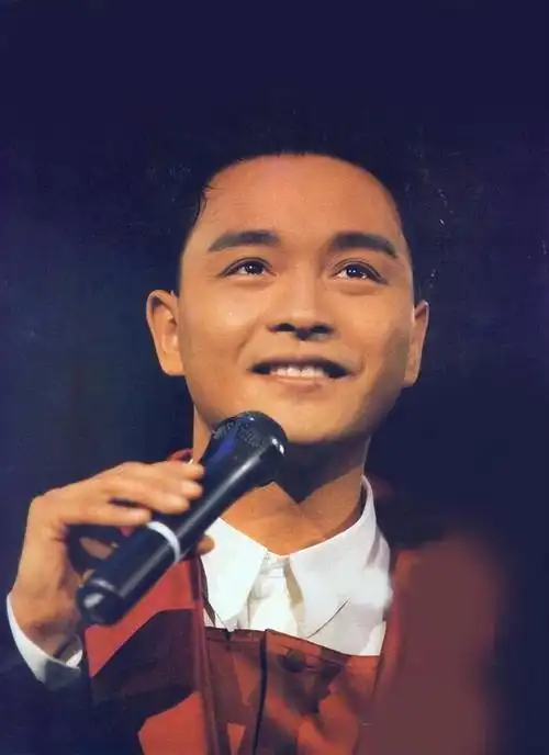 张国荣去世二十周年,越是物欲横流,越懂得哥哥存在的意义