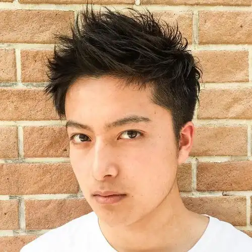 清爽帅气的露额头短发 抓住2017夏天的尾巴(2)-男生短发-帅哥发型网