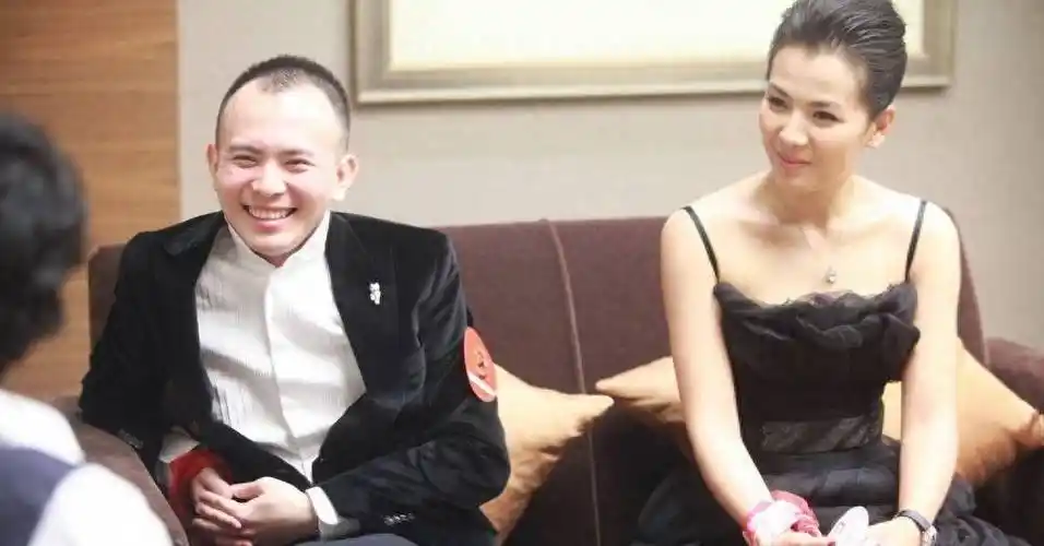 刘涛前男友:相恋4年,如今年过六旬依旧未娶,刘涛坦言很愧疚_李伟民