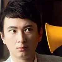 王思聪头像高清图片大全_国民老公王思聪真人头像大图下载_微信头像