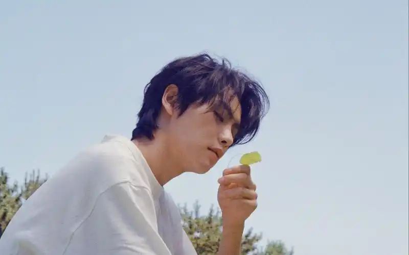 【肖宇梁】丨全世界不理解也无所谓,你终会定义你是谁丨《我不需要每