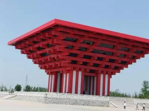 10/18阜宁还出现了多个山寨建筑,包括中国馆,白宫等,这些建筑在网上