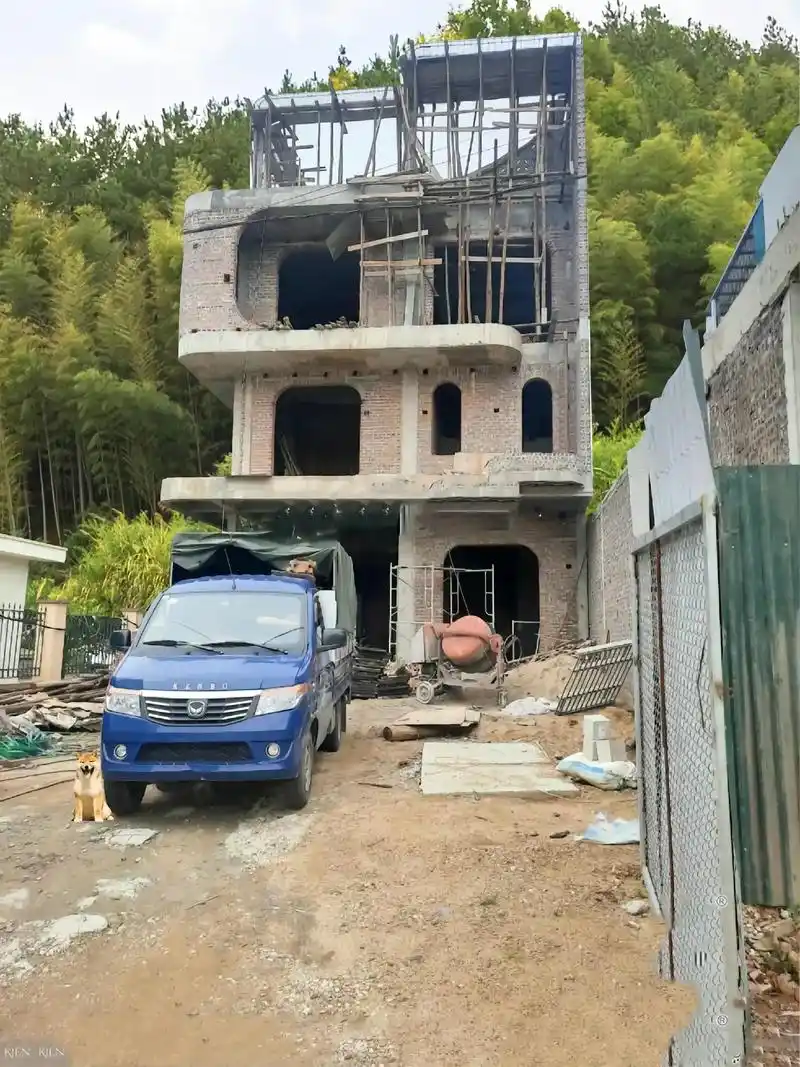 谁说宅基地小建不了房,面宽8米照样设计现代风好房#新农村自建 - 抖音