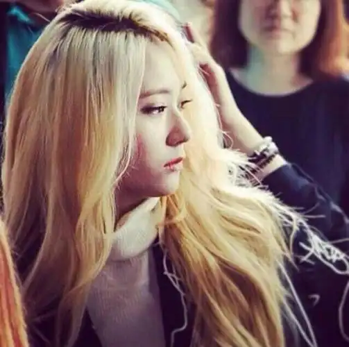 郑秀晶 krystal 黄发阿晶