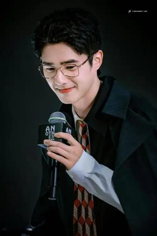 刘昊然出道十年归来才26岁