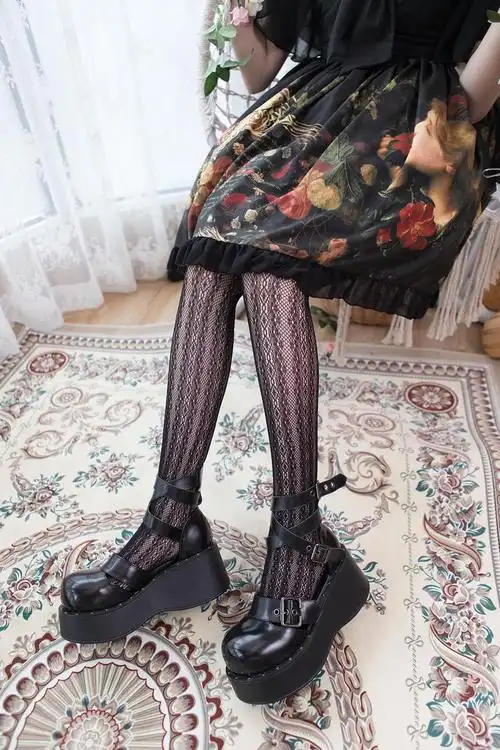 ins风网红蕾丝连裤袜性感镂空丝袜显瘦lolita打底裤复古风少女袜