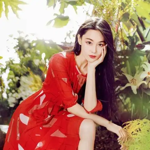 李晨前女友张馨予的身材怎么样看了这几张照片就明白