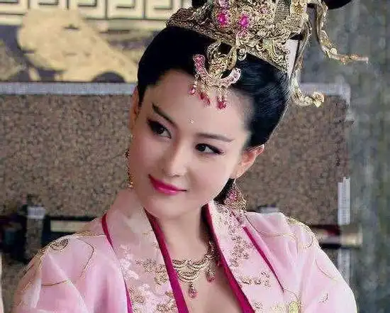 5,林心如2009年时,林心如在《封神榜之武王伐纣》中饰演了"妲己"一角