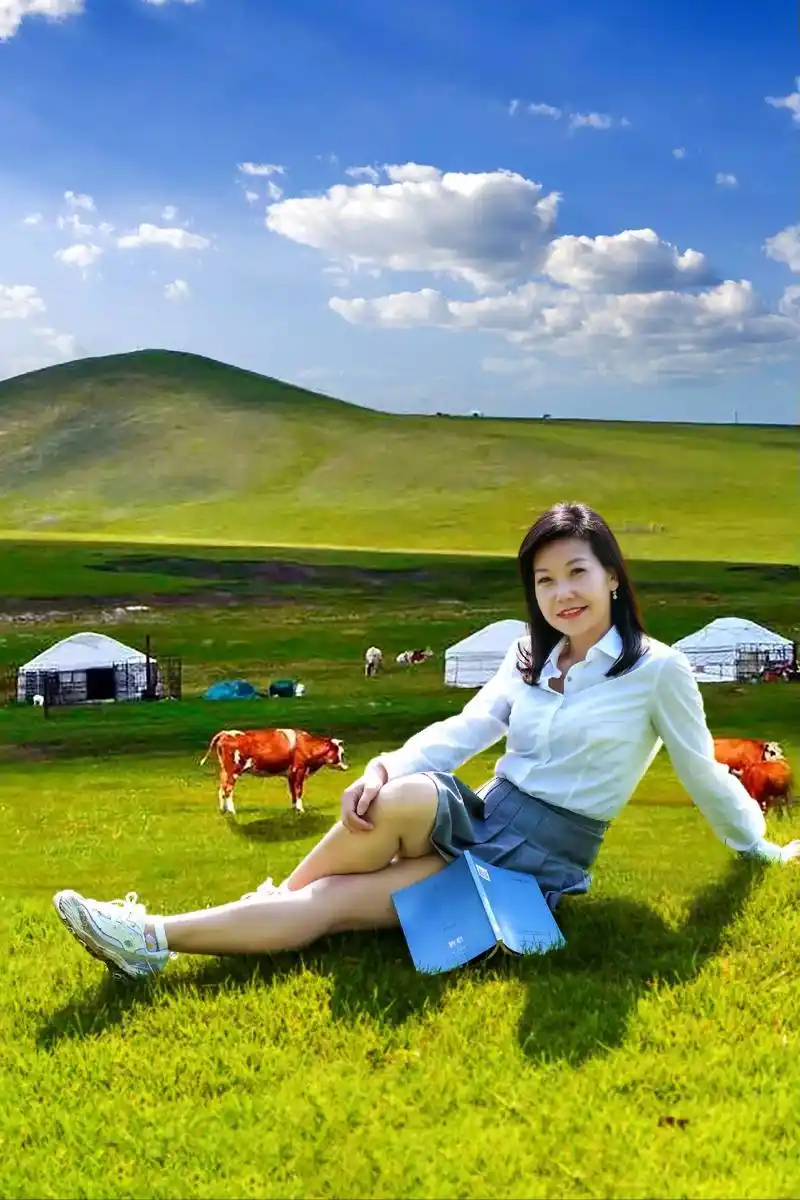 人像摄影:陪你一起看草原 摄影:@蓝色港湾(摄影)  岀镜: - 抖音