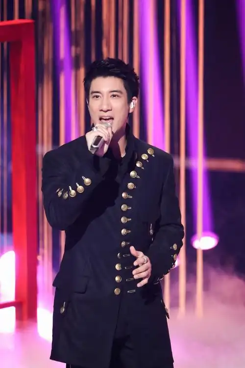 中秋《好声音》两期连播 硬核导师王力宏再秀"live王"实力_中国