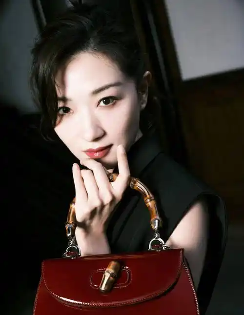 万茜美白长腿写真太美艳动人了爱了爱了