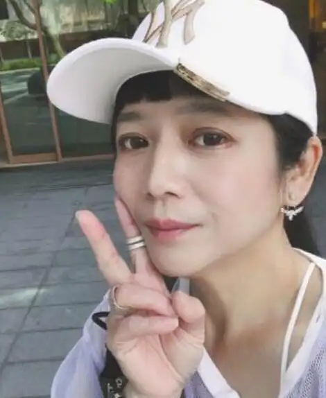 林瑞阳50岁前妻近照曝光曾出演过琼瑶剧婉君