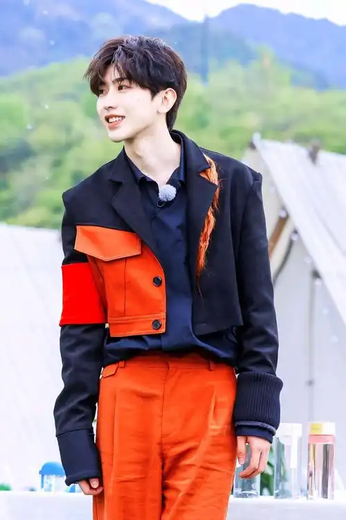 蔡徐坤壁纸你笑起来的样子可爱到犯规治愈生活中的一切不愉快