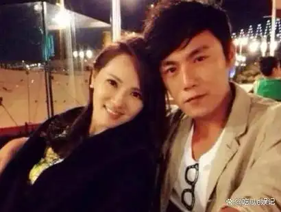 吴磊的平板撑,王凯的绅士手,这6位的分寸感,让无数男星脸红