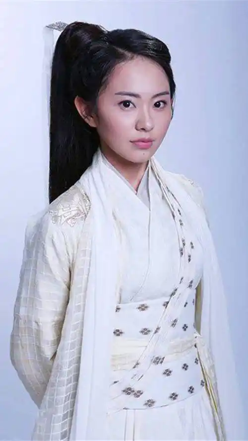 各个版本《神雕侠侣》的陆无双,95版简佩筠的堪称经典,而她才最深入