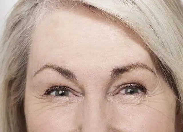 女性逐渐衰老脸部或露出破绽常吃这3物气色红润有光泽