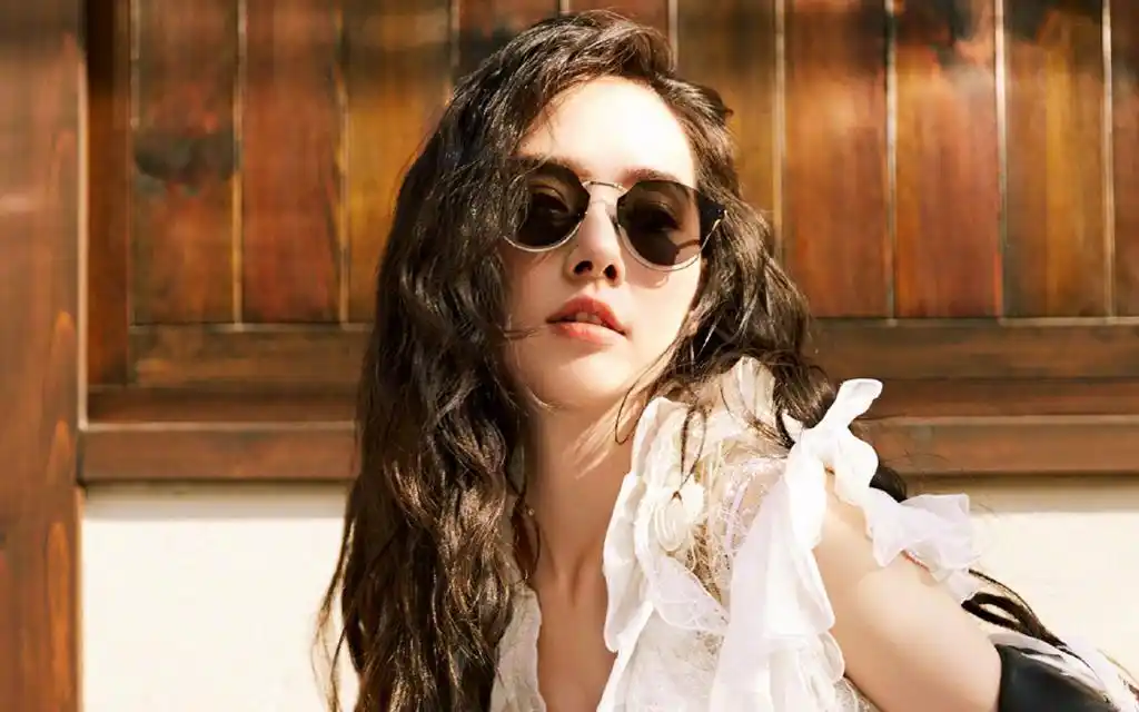 气质女神郭碧婷时尚写真,高清壁纸图片,大陆明星-回车桌面