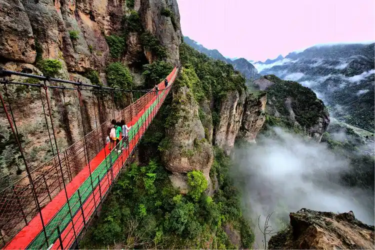 雁荡山在哪里雁荡山好玩吗