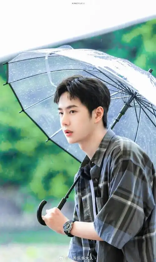 微信背景图#  那我就来给各位奉上一组王一博的氛围感神图98