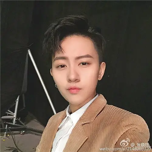 无恋爱经历!超女张晓钰回应:学业为重