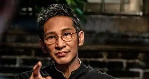 痛斥年轻演员把背台词当敬业:你多不要脸_王劲松_陈道明_成龙