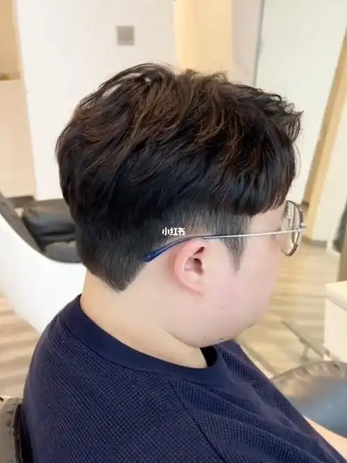 男生韩系纹理烫发不挑脸型的发型